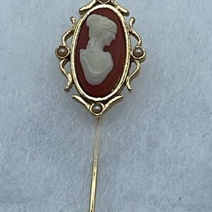 Vintage Avon Cameo stick pin lapel pin.